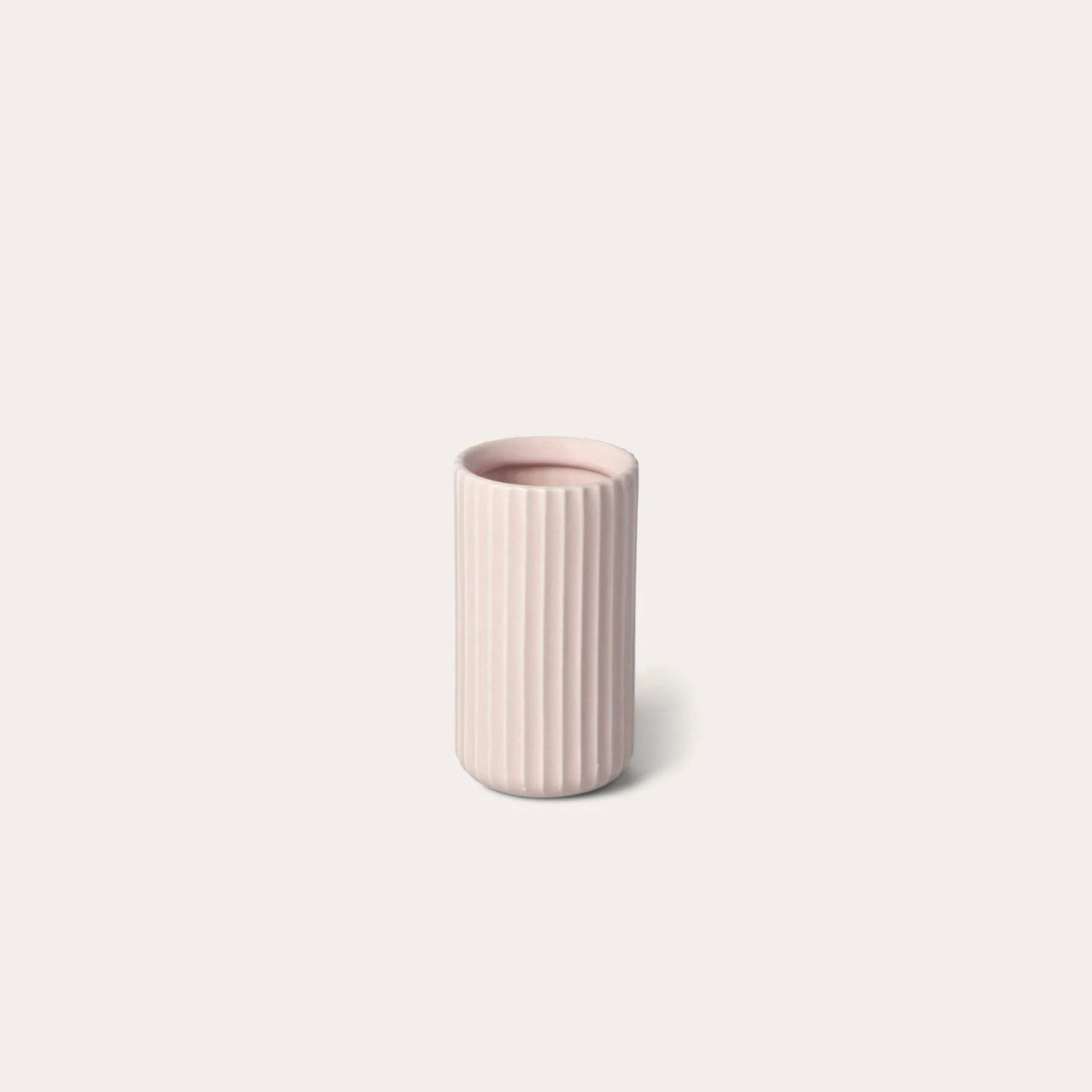 Short Bud Vase - Image 13