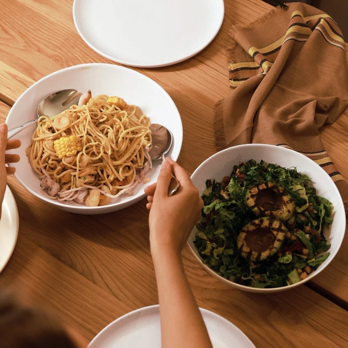 Low Serving Bowls - Image 10